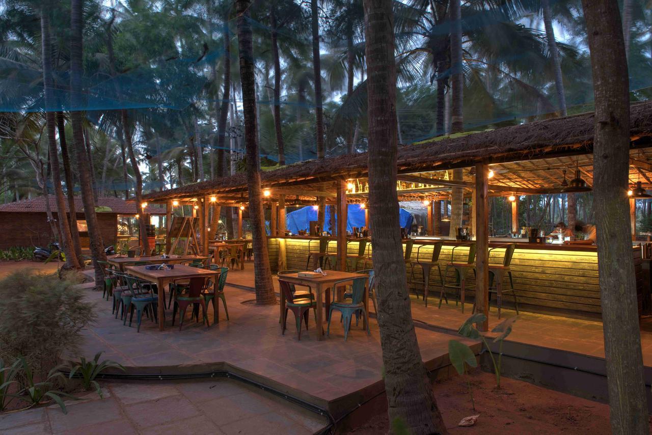Mandrem Village Resort Buitenkant foto