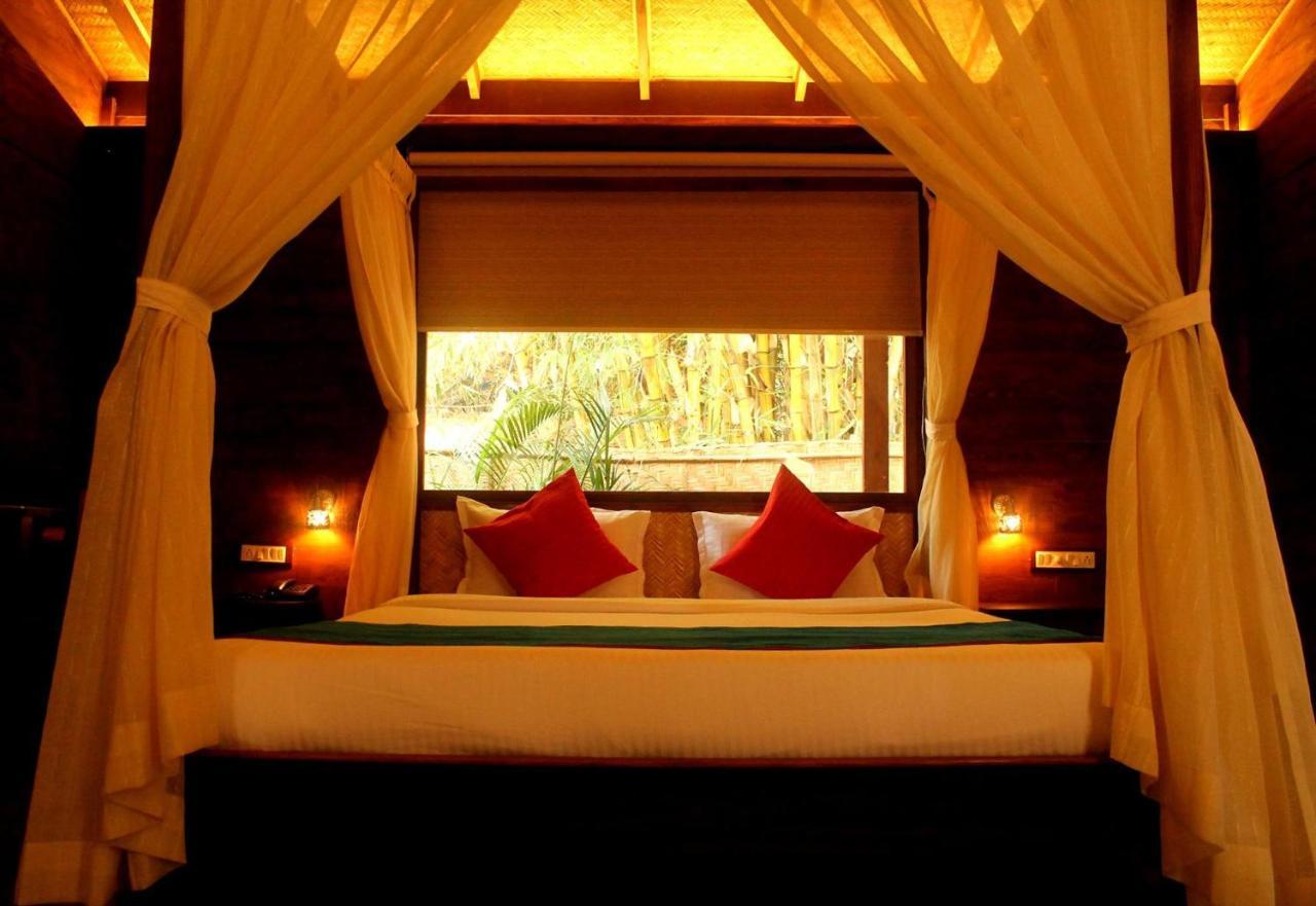 Mandrem Village Resort Buitenkant foto